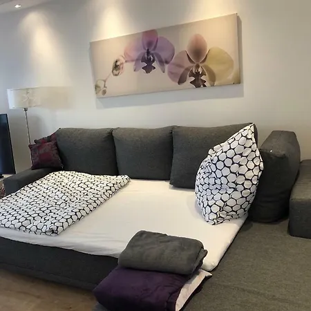 Apartment Neue, Helle Kernsanierte In Der List *